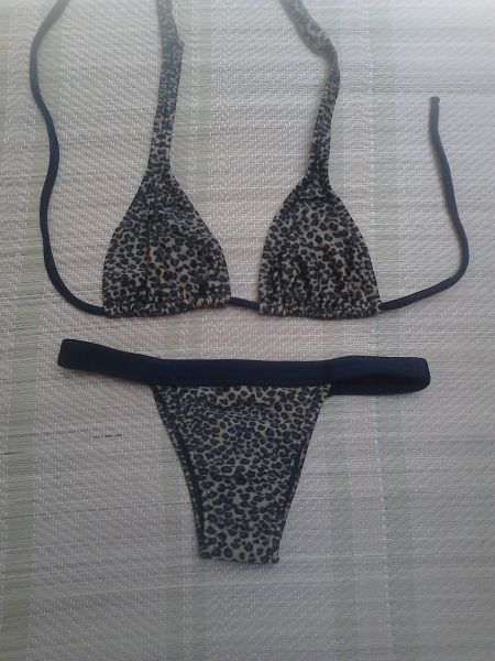 Biquíni com top cortininha e calcinha tanga ref 141017